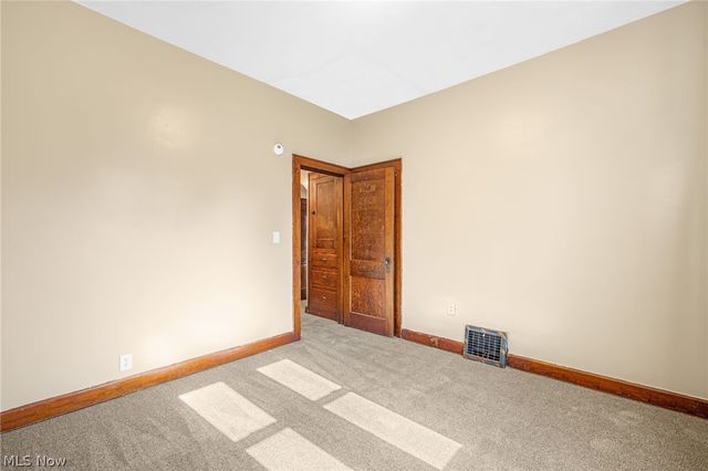 909 Brown Avenue NW, Canton, OH 44703