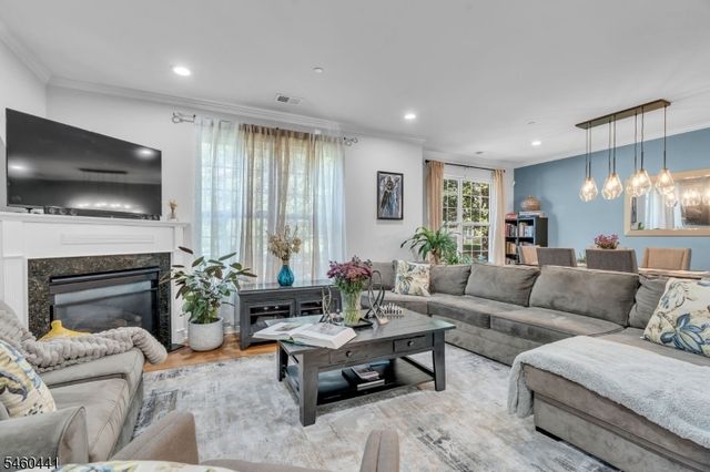 23 Tory Jack Ter, South Bound Brook Boro, NJ 08880