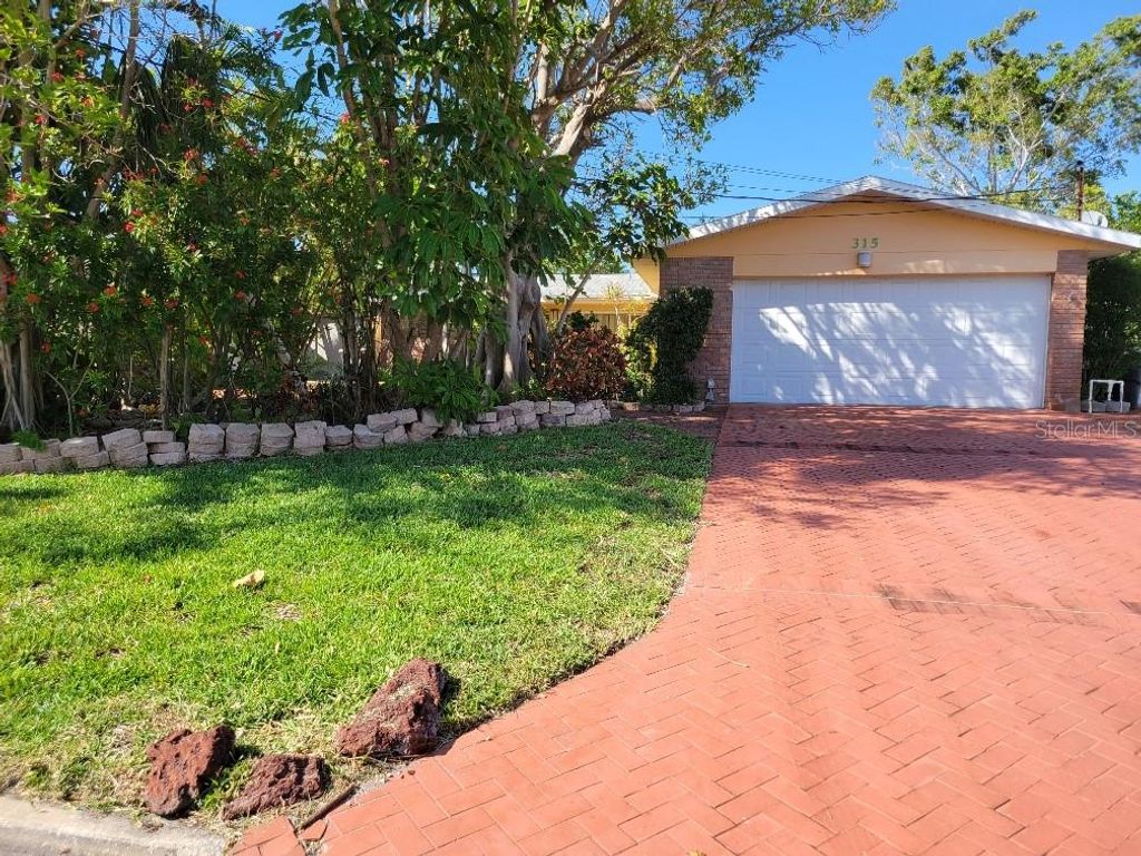 315 S TESSIER DRIVE, St Pete Beach, FL 33706