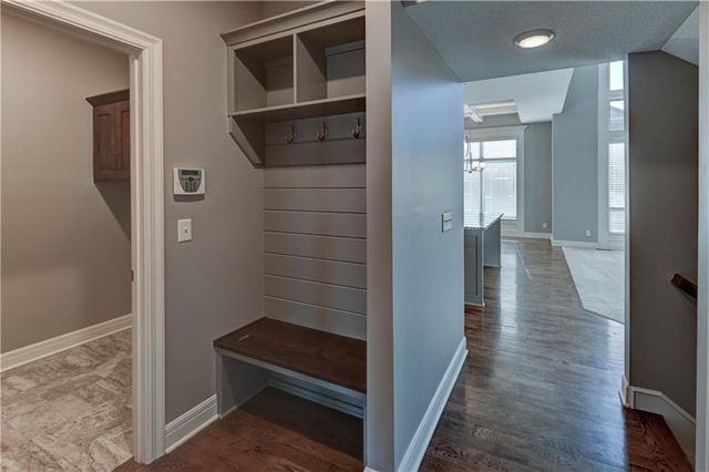 1907 NE Parks Summit Boulevard, Lee's Summit, MO 64064