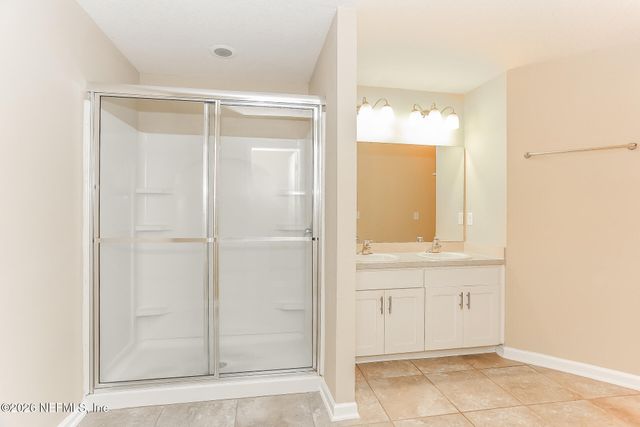 12223 CROSSFIELD Drive, Jacksonville, FL 32219