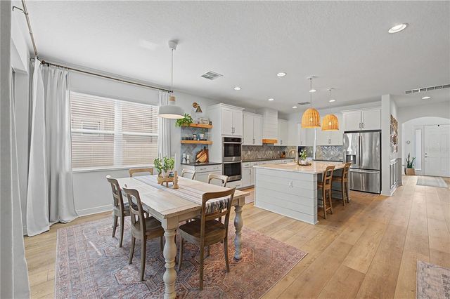 19308 BREYNIA DRIVE, Lutz, FL 33558