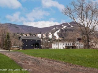 7614 Main Street, Hunter, NY 12442