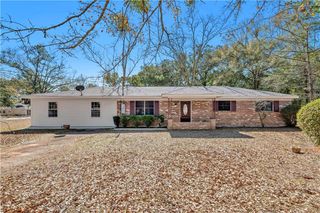 1320 Oak Street, Daphne, AL 36526