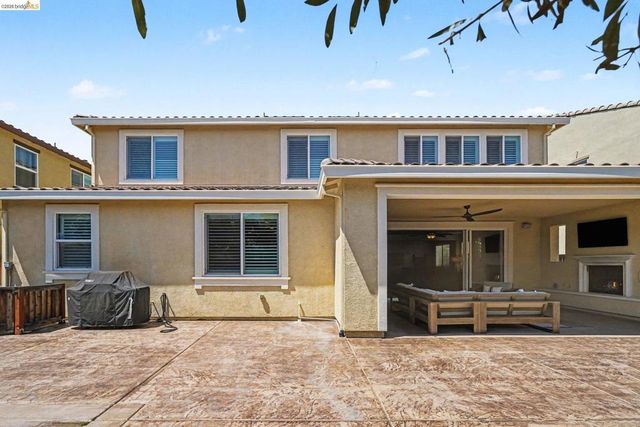 2722 Reddington Way, Brentwood, CA 94513