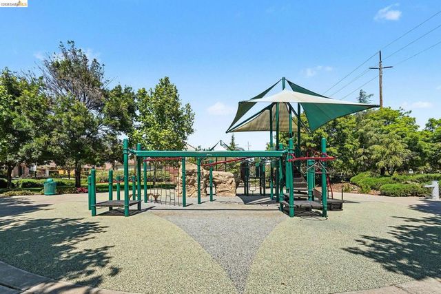 2722 Reddington Way, Brentwood, CA 94513