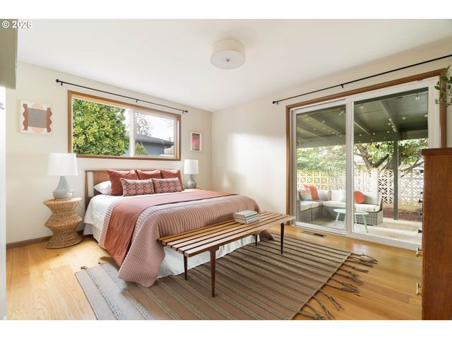 5111 Se 42ND Ave, Portland, OR 97206