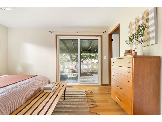 5111 Se 42ND Ave, Portland, OR 97206