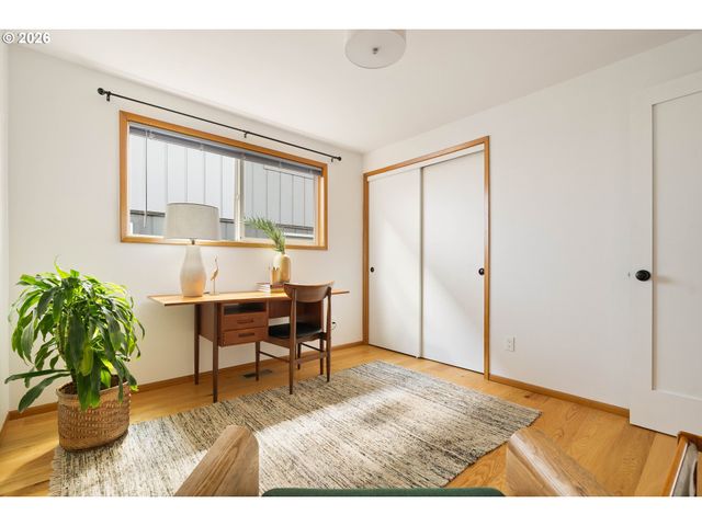 5111 Se 42ND Ave, Portland, OR 97206