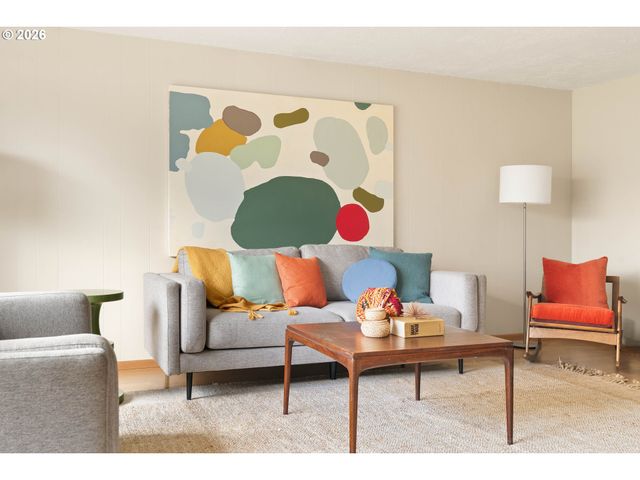 5111 Se 42ND Ave, Portland, OR 97206