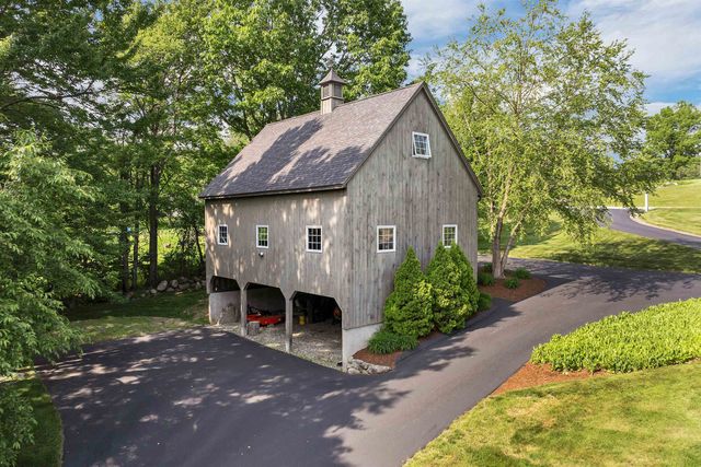 9 Quinn Road, Hancock, NH 03449