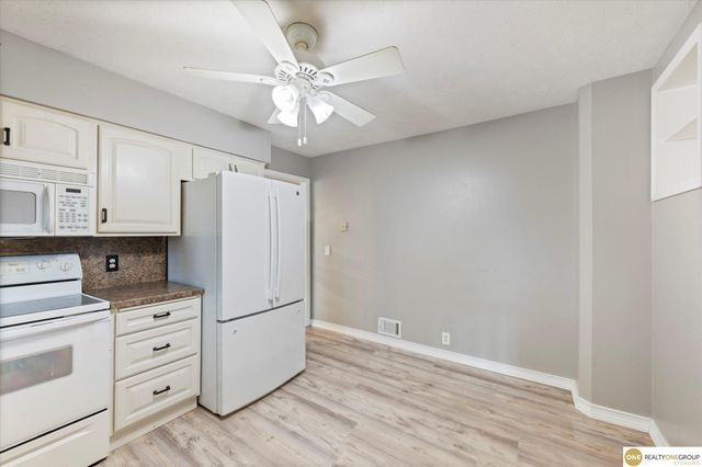 5712 S 107 Street, Omaha, NE 68127