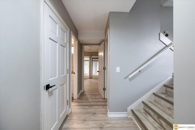 5712 S 107 Street, Omaha, NE 68127