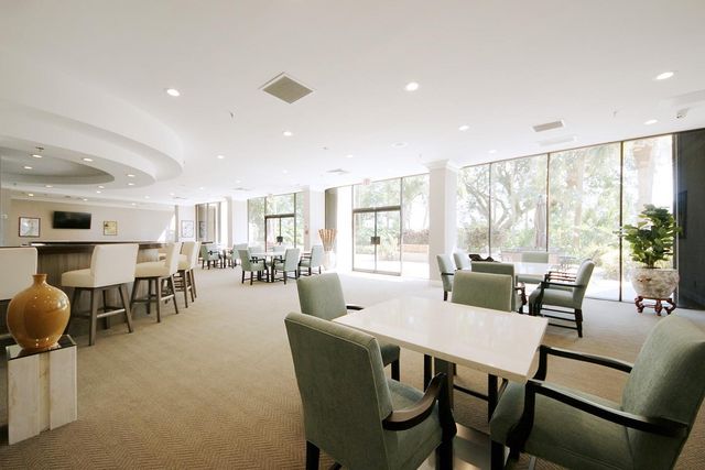 2480 Presidential Way 1903, West Palm Beach, FL 33401