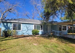 6715 Gwyneth Street, Boling, TX 77420
