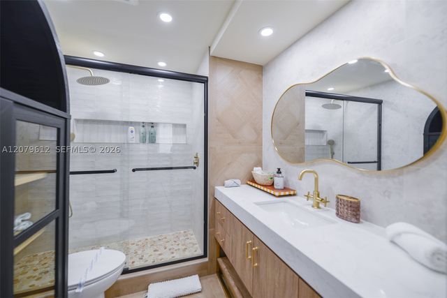 17800 Atlantic Blvd PH14, Sunny Isles Beach, FL 33160