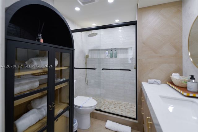 17800 Atlantic Blvd PH14, Sunny Isles Beach, FL 33160