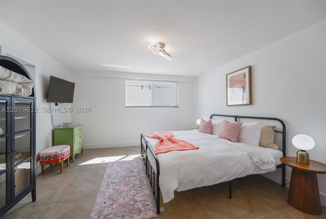 17800 Atlantic Blvd PH14, Sunny Isles Beach, FL 33160