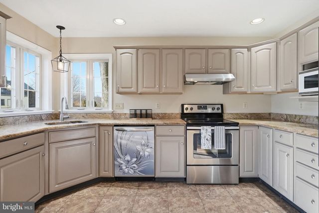 824 RIDGE AVE, Atglen, PA 19310