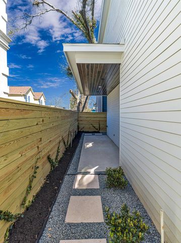 1207 Tabor Street, Houston, TX 77009