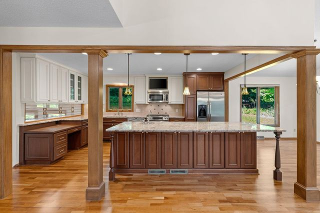 3116 Old County Road 15, Minnetonka Beach, MN 55391