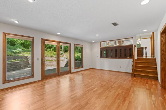 3116 Old County Road 15, Minnetonka Beach, MN 55391