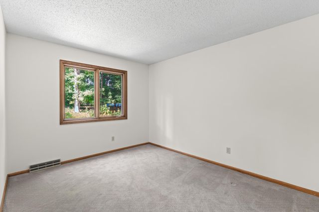 3116 Old County Road 15, Minnetonka Beach, MN 55391