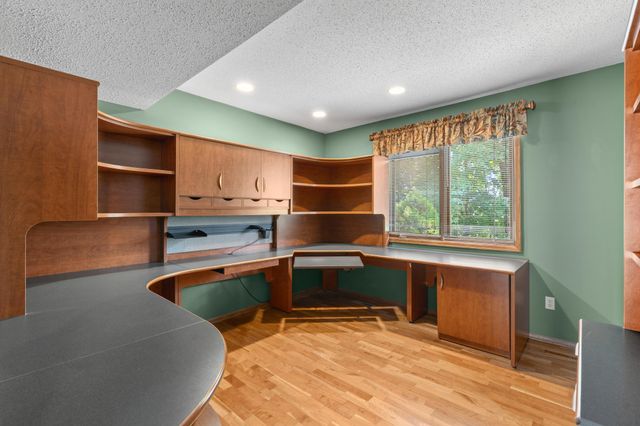 3116 Old County Road 15, Minnetonka Beach, MN 55391