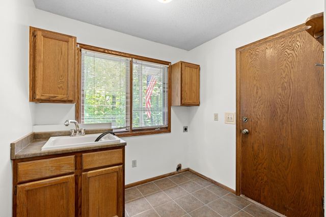 3116 Old County Road 15, Minnetonka Beach, MN 55391