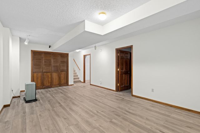 3116 Old County Road 15, Minnetonka Beach, MN 55391