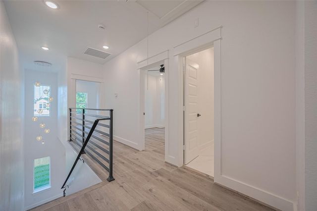 6747 Liverpool Street, Houston, TX 77021