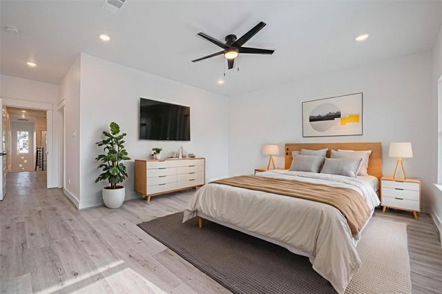 6747 Liverpool Street, Houston, TX 77021