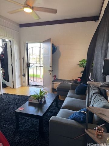 99-706 Kealaluina Drive, Aiea, HI 96701