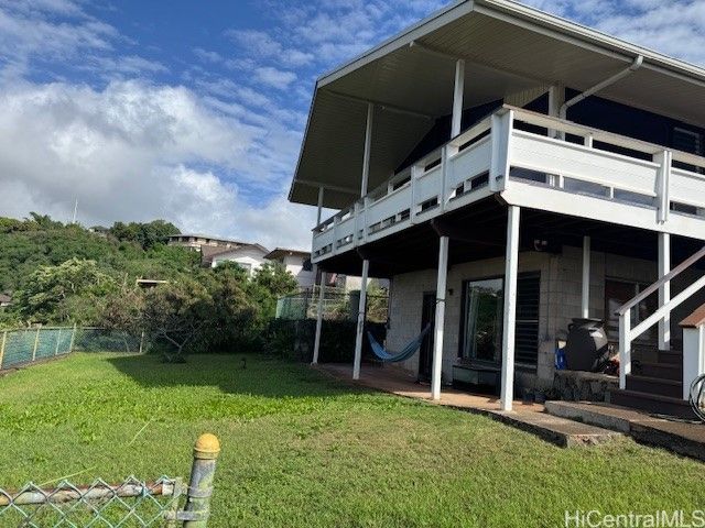 99-706 Kealaluina Drive, Aiea, HI 96701