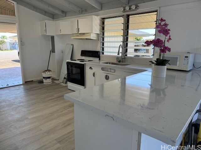 99-706 Kealaluina Drive, Aiea, HI 96701