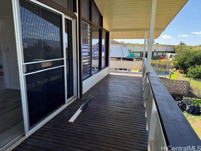 99-706 Kealaluina Drive, Aiea, HI 96701