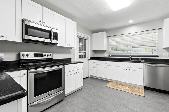2391 66TH TERRACE S, St Petersburg, FL 33712