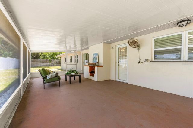 2391 66TH TERRACE S, St Petersburg, FL 33712