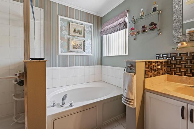 2418 HURON CIRCLE, Kissimmee, FL 34746