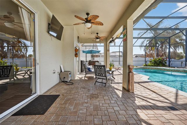 2418 HURON CIRCLE, Kissimmee, FL 34746