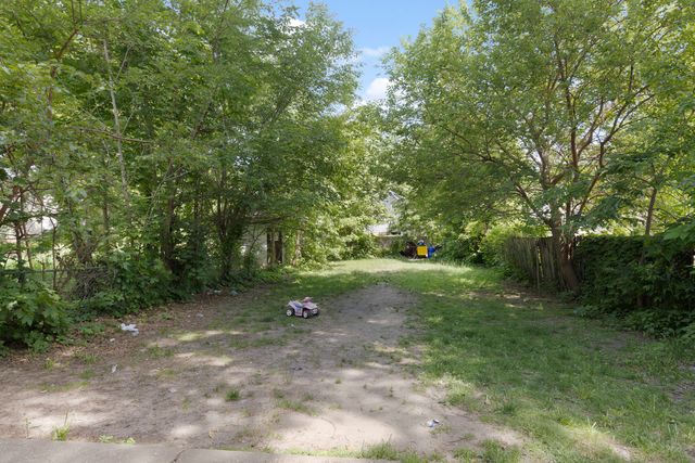 1509 School Street, Rockford, IL 61101