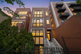 823 N Marshfield Avenue 1, Chicago, IL 60622