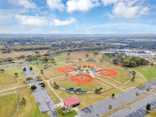 380 SPEYSIDE LANE, Apopka, FL 32712