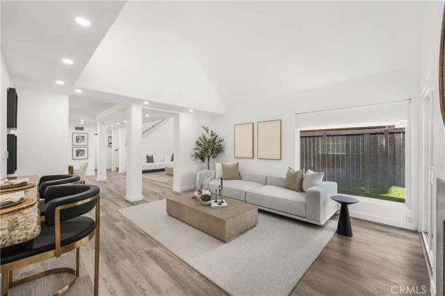 3480 Windsor Court, Costa Mesa, CA 92626
