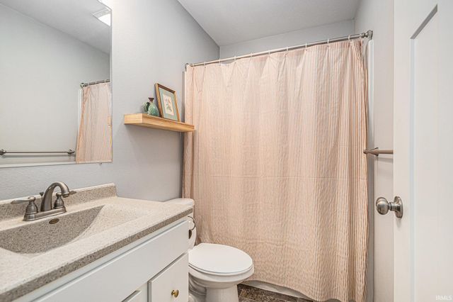 1836 Park West Drive, Goshen, IN 46526