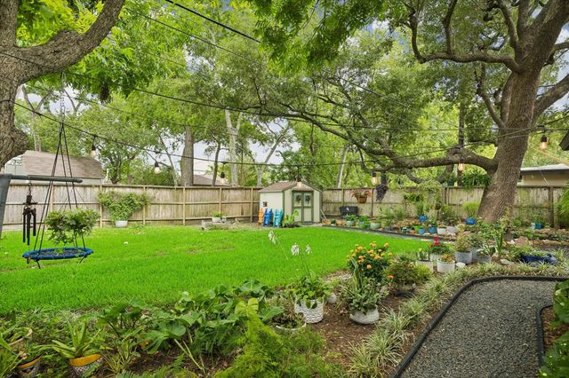 9103 Timberside Drive, Houston, TX 77025
