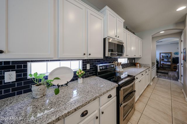 18253 W CINNABAR Avenue, Waddell, AZ 85355