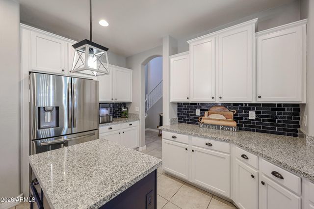 18253 W CINNABAR Avenue, Waddell, AZ 85355
