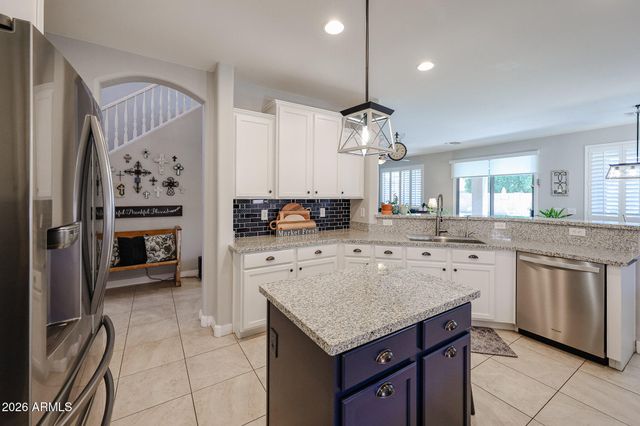 18253 W CINNABAR Avenue, Waddell, AZ 85355