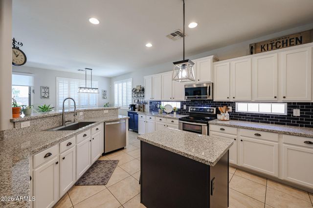 18253 W CINNABAR Avenue, Waddell, AZ 85355